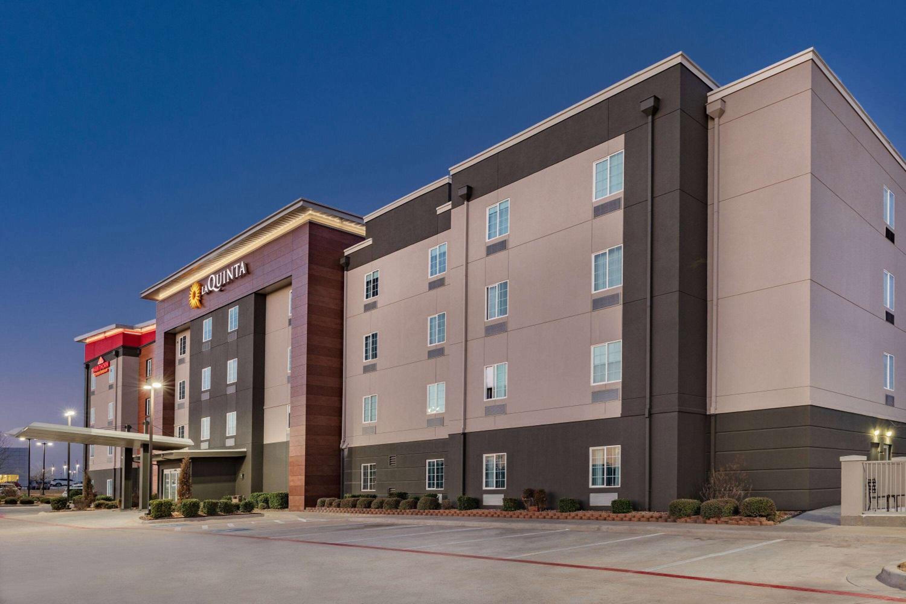 Hawthorn Extended Stay by Wyndham Ardmore view 2