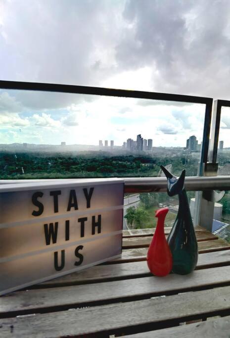 Almas Family Studio 100mbps Netflix By STAY