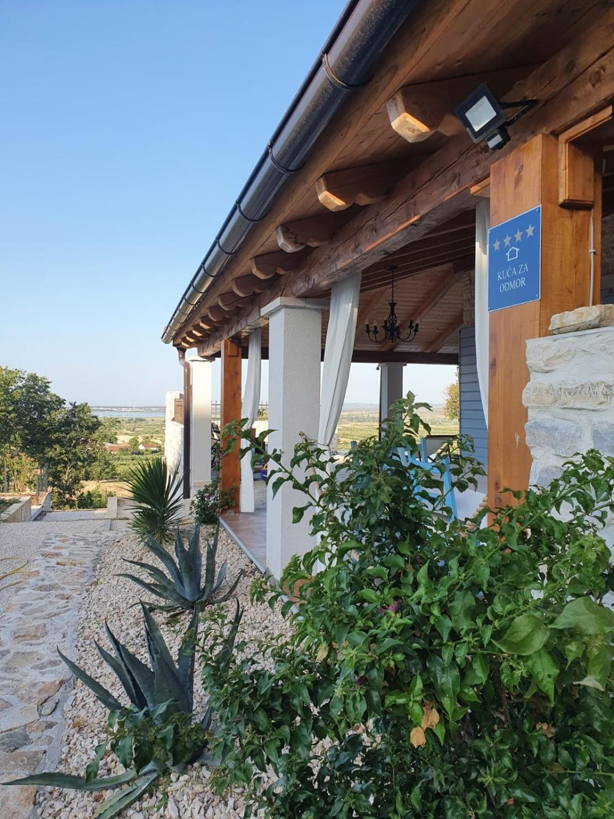 Stone Villa Cara d Oro - Heated Infinity Pool & Views view 5