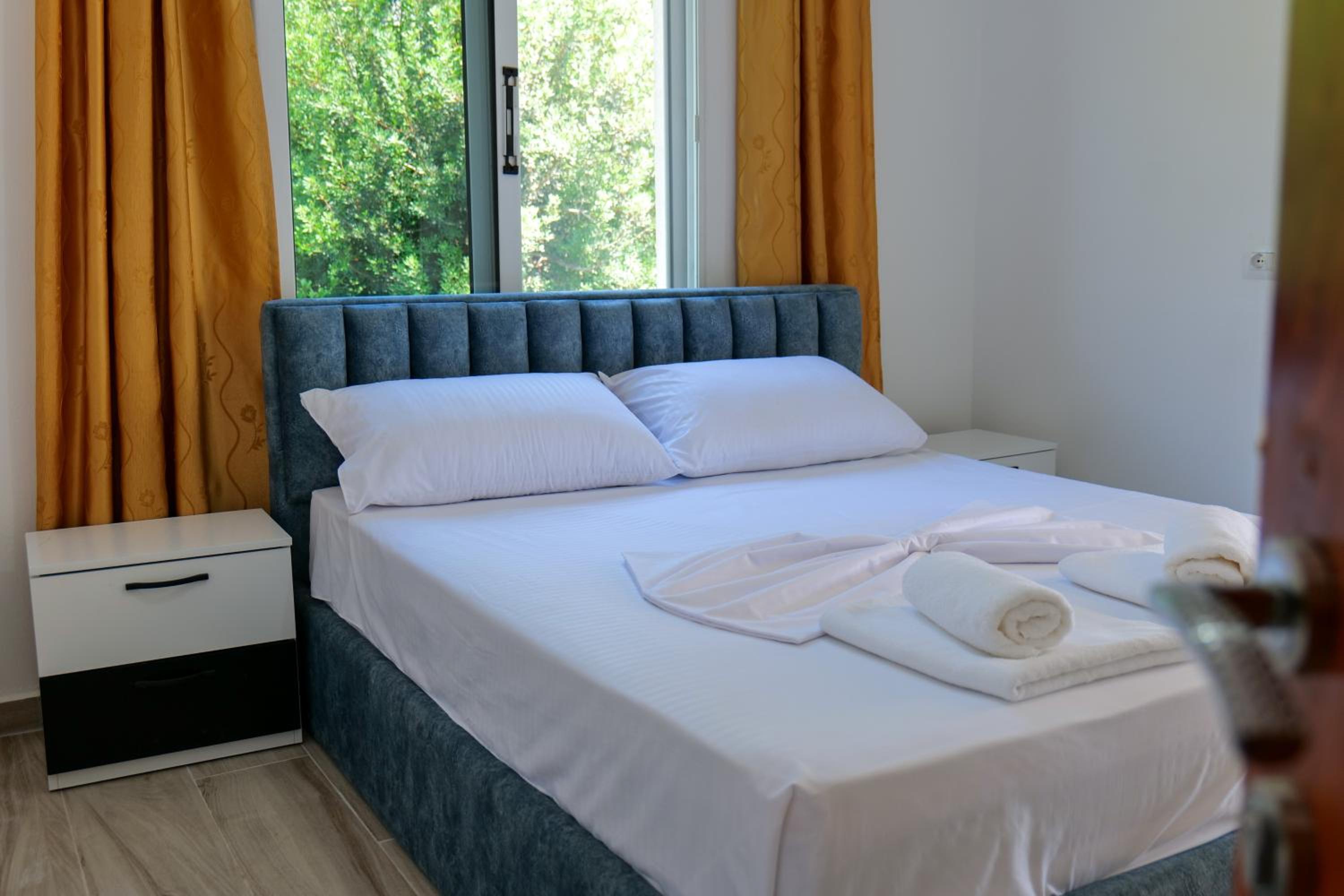 Mojsi Apartments