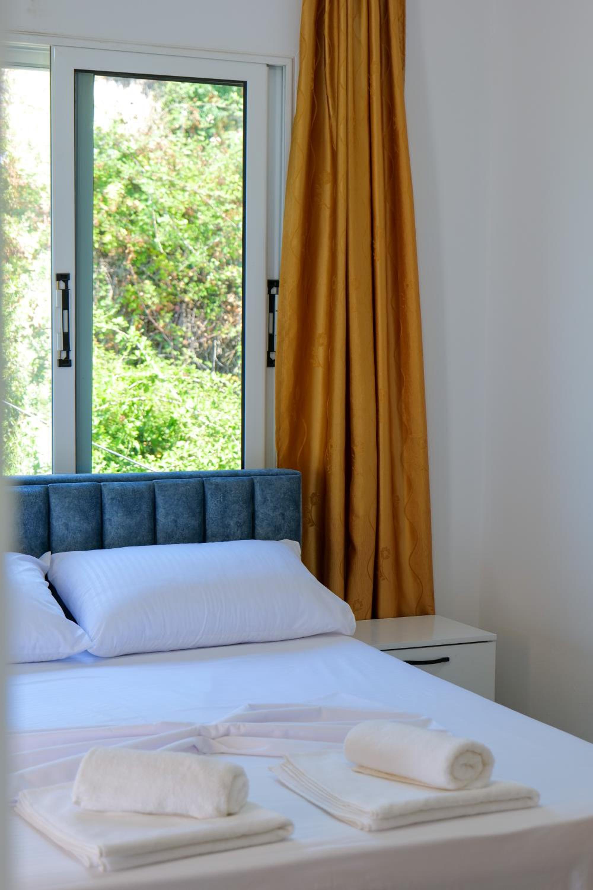 Mojsi Apartments