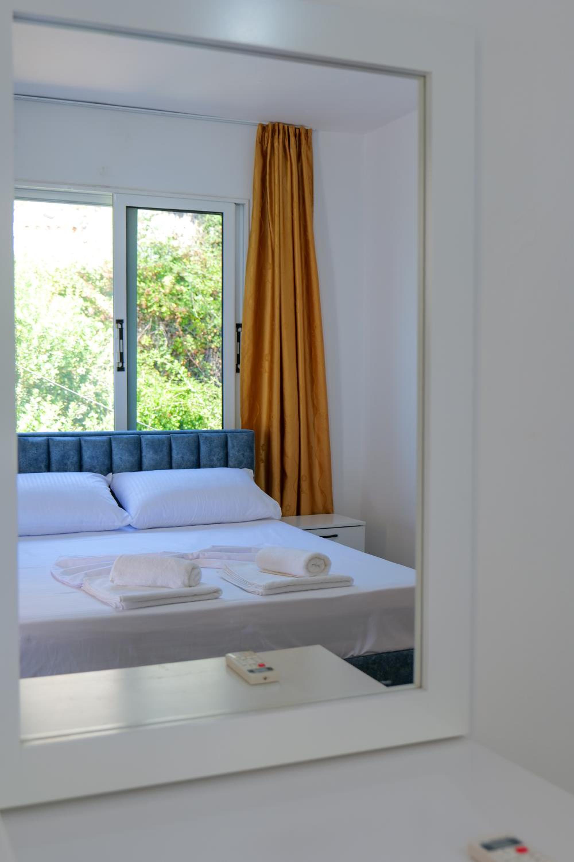 Mojsi Apartments