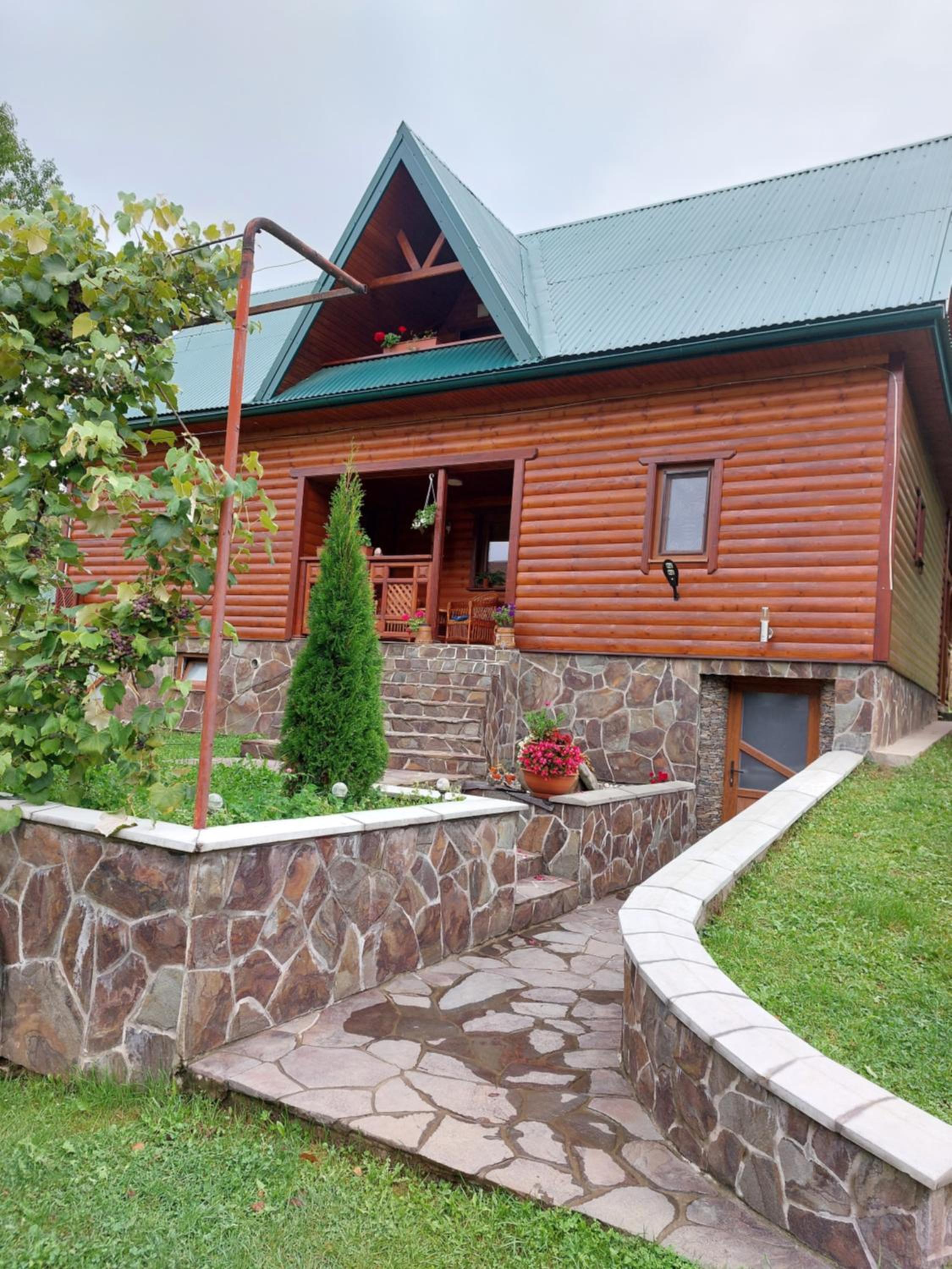 Photo 9