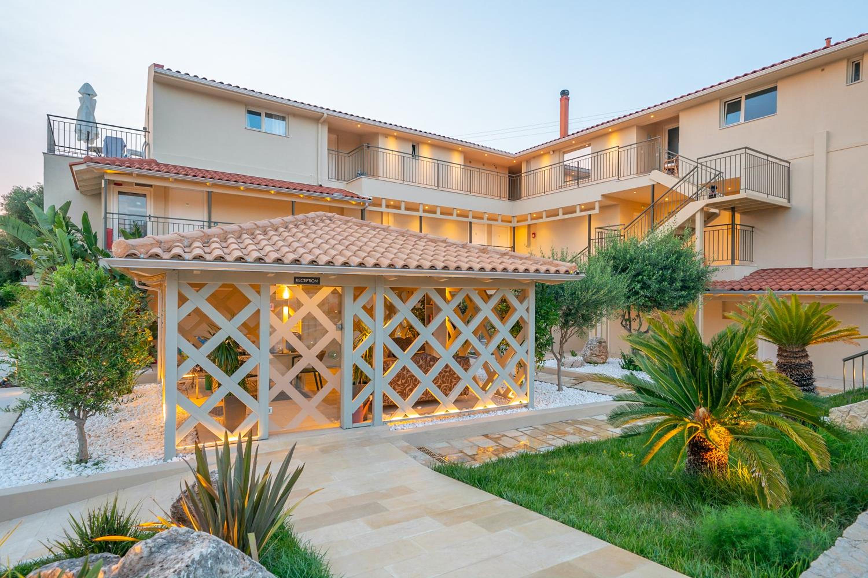 Makris Yialos Apartments photo 5