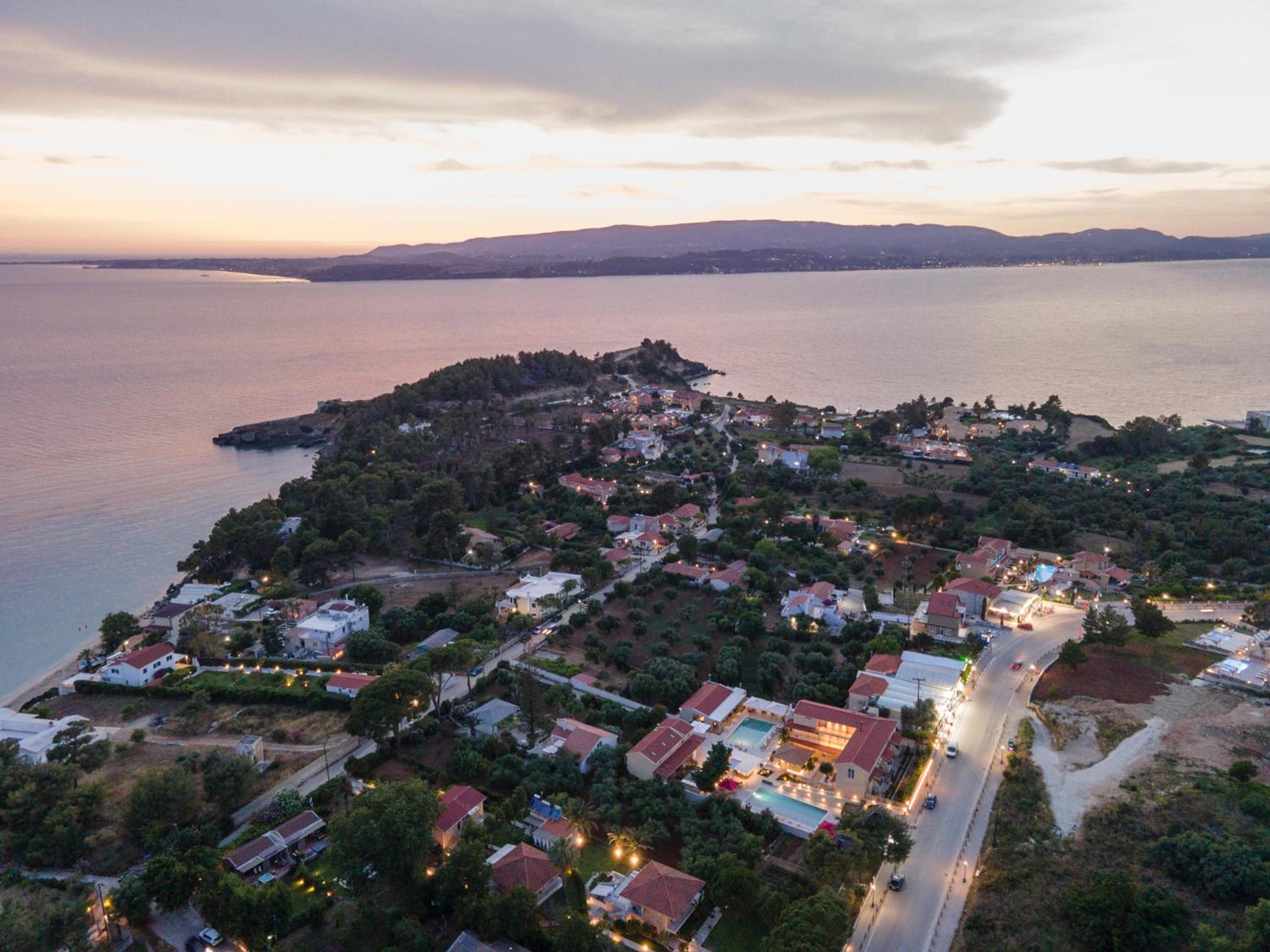 Makris Yialos Apartments