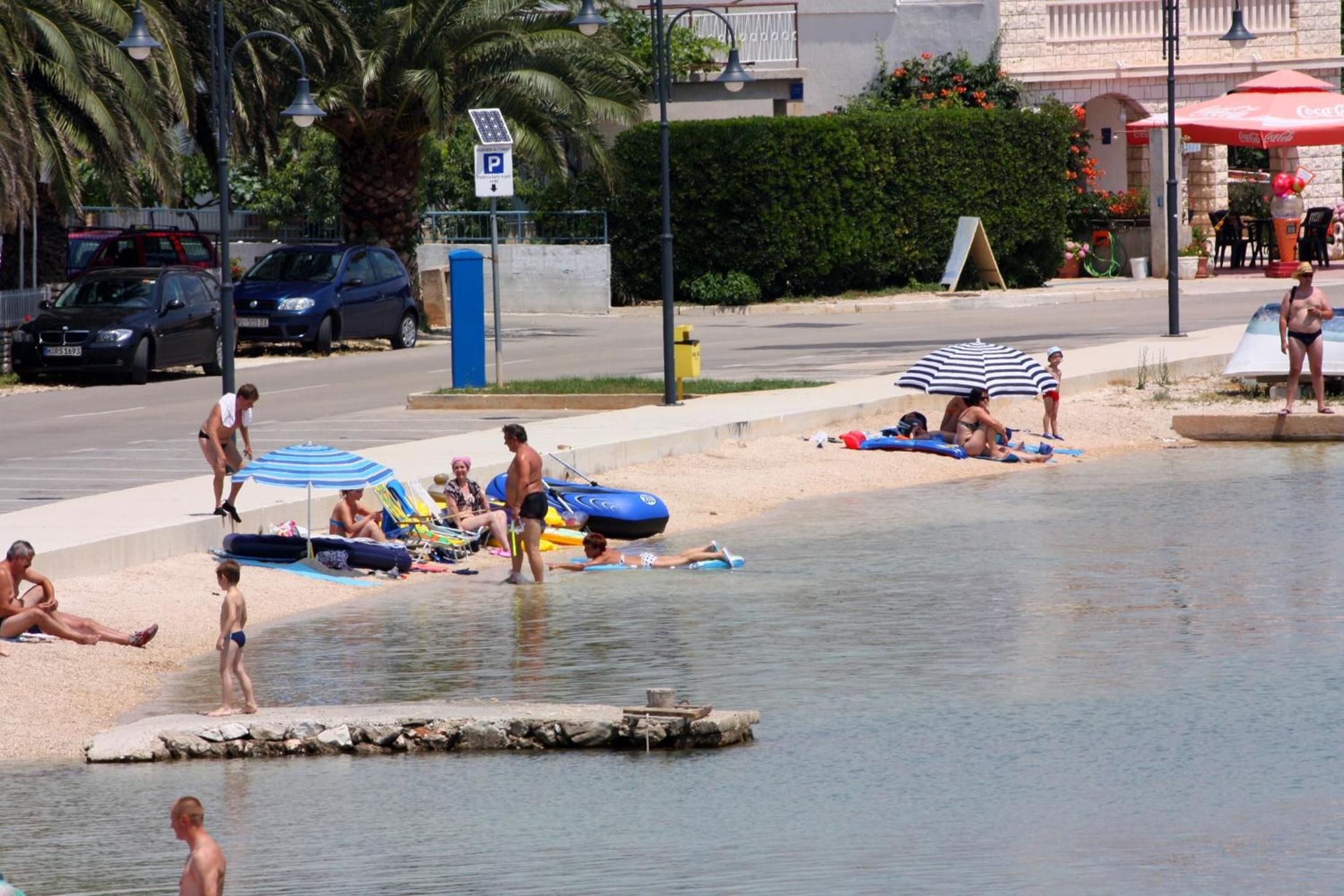 Apartments by the sea Rogoznica - 18746 view 4
