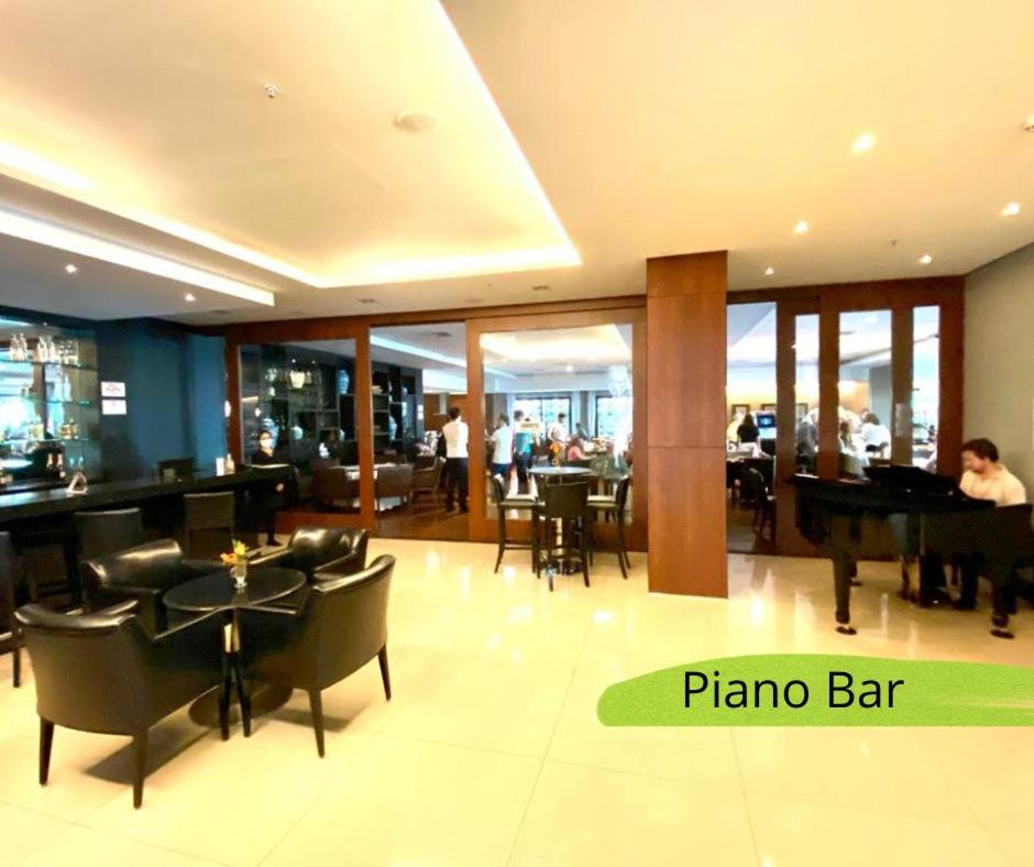 Flat Completo com Serviços em Hotel 5 Estrelas