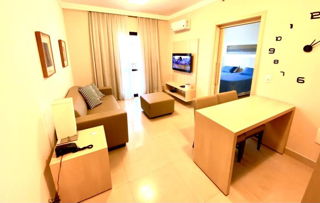 Flat Completo com Serviços em Hotel 5 Estrelas