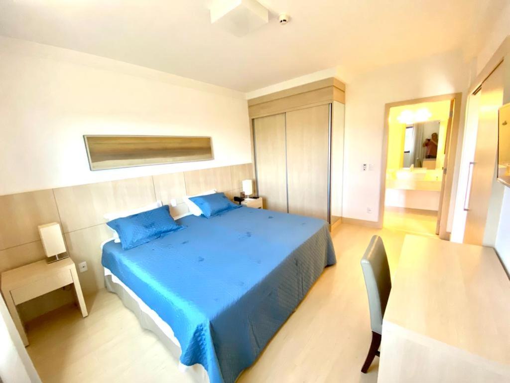 Flat Completo com Serviços em Hotel 5 Estrelas