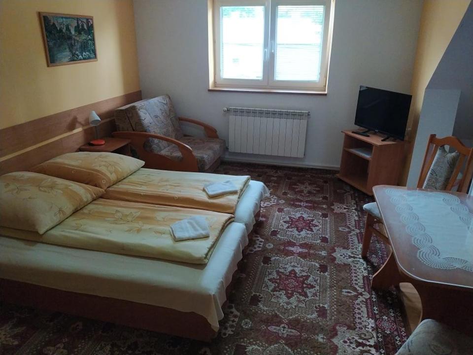 Photo 24