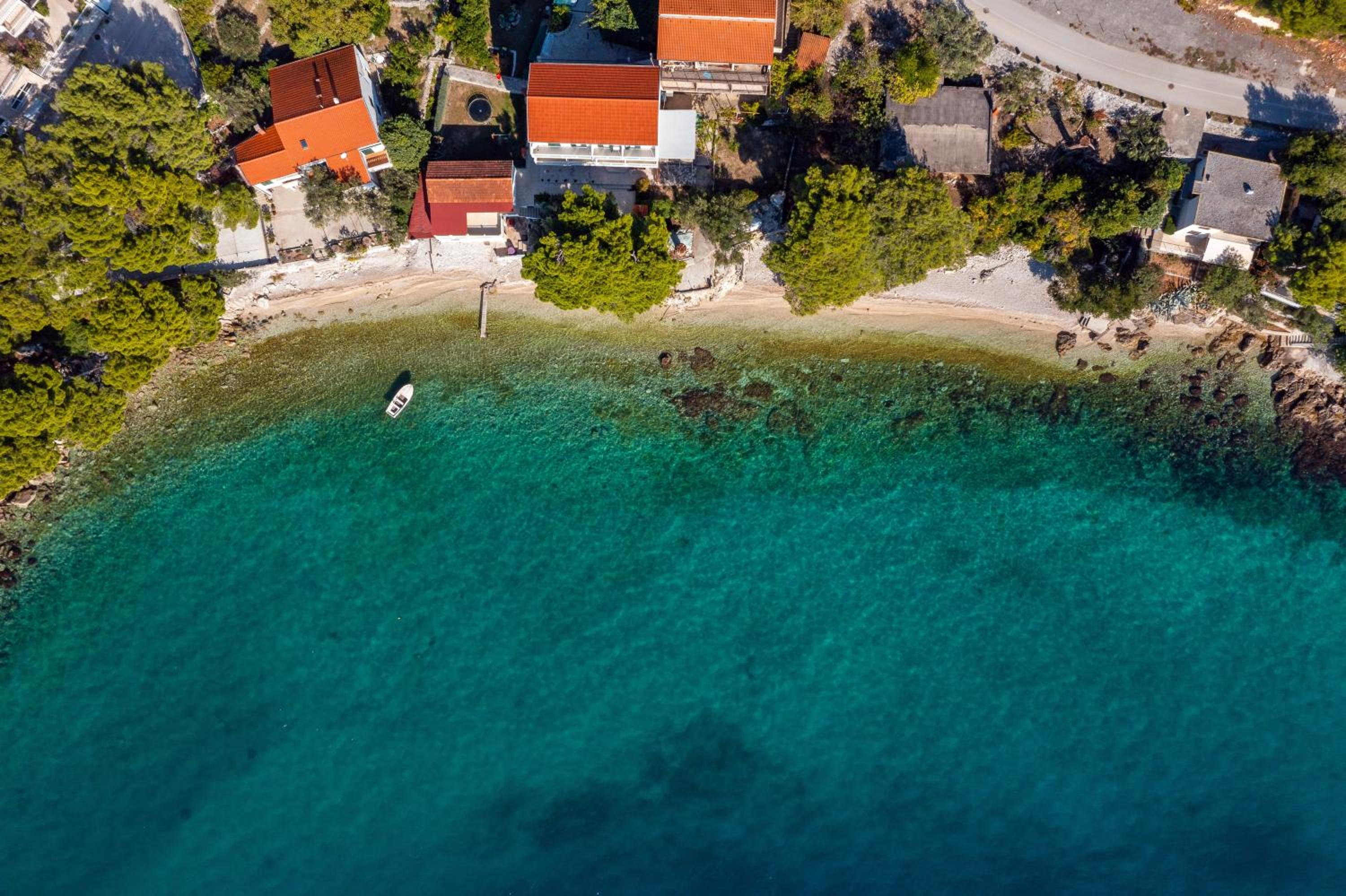 Seaside luxury villa with a swimming pool Zaostrog, Makarska - 19037 view 5