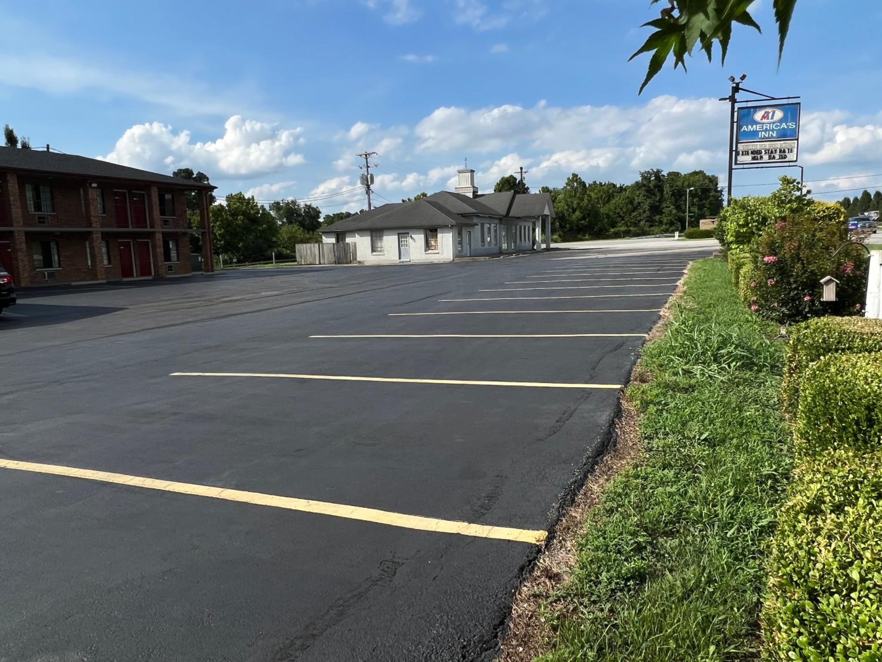 Americas Inn Bardstown, photo 11