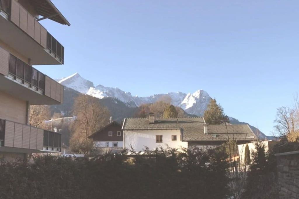 Zentral, ruhig & stilvoll mit Bergpanorama+ Garten