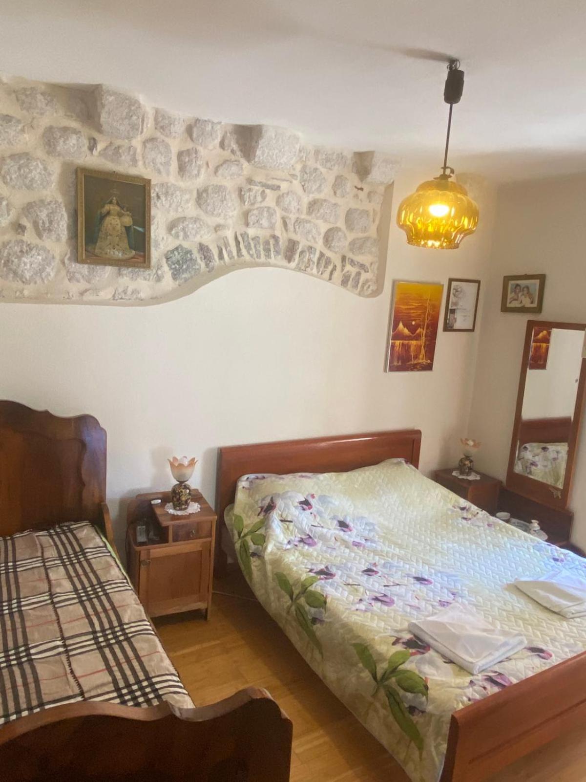 Captain's House in Dobrota