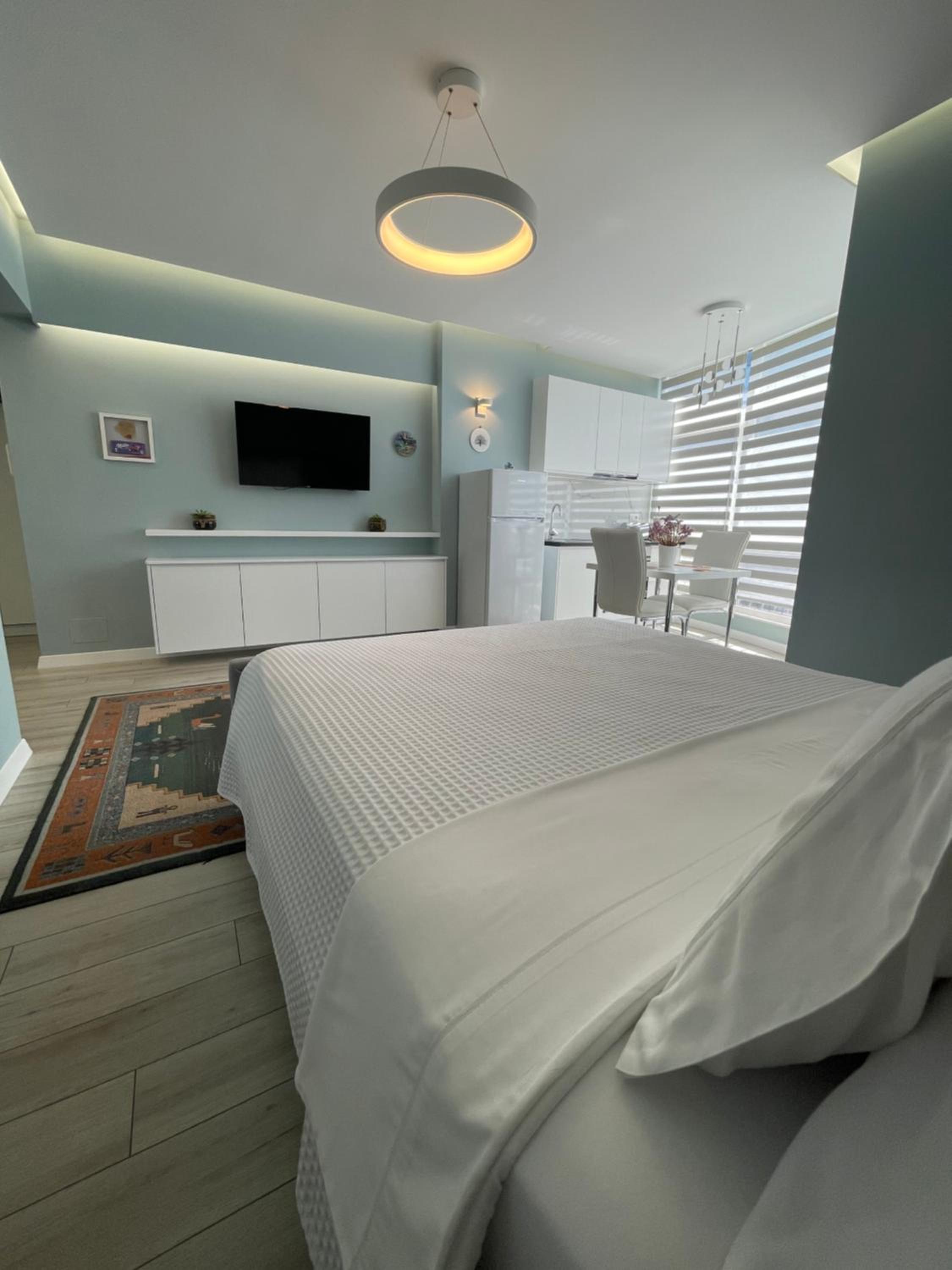 Comfort Apartment In City Center