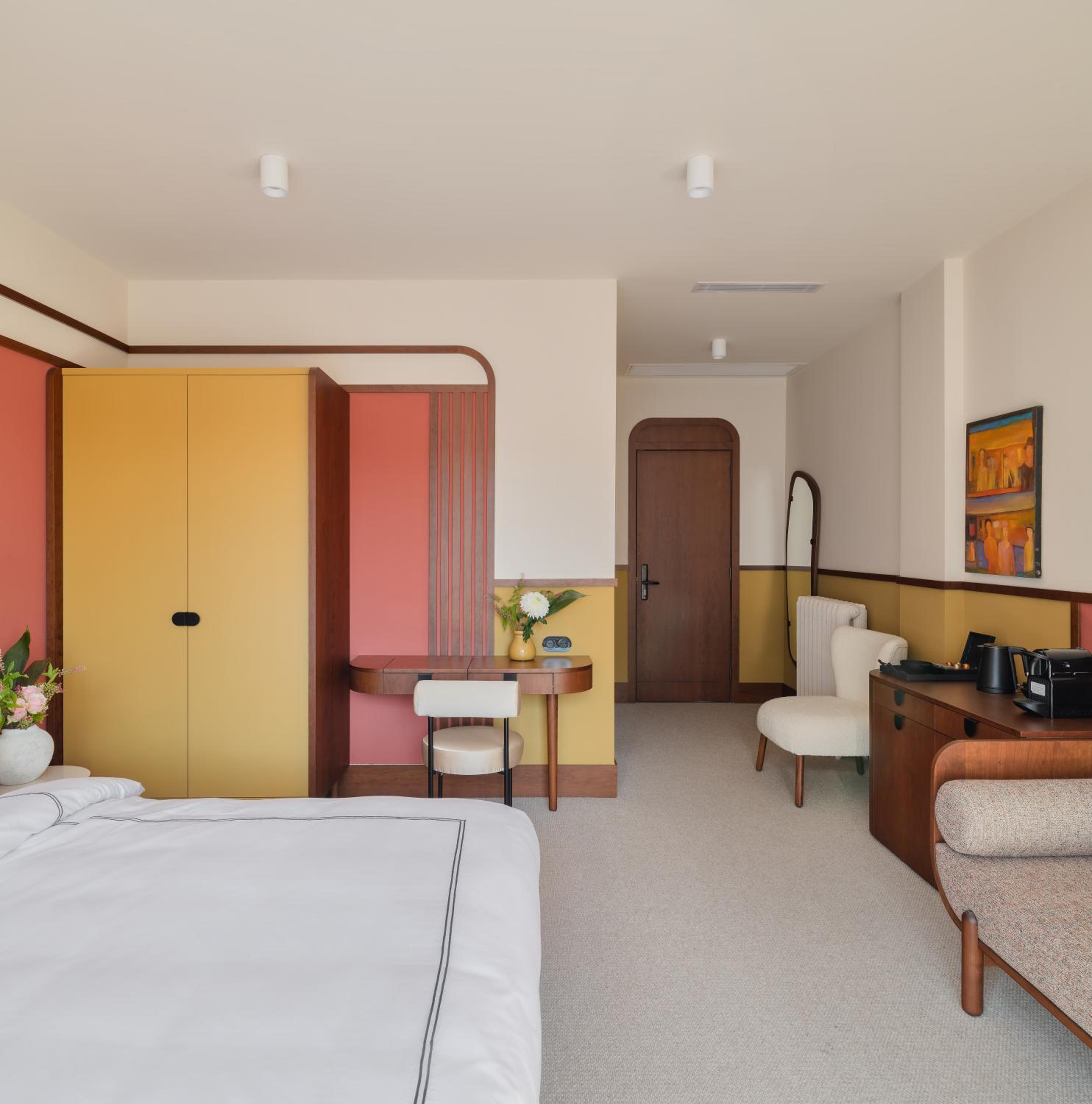 GentleTom - Image 51