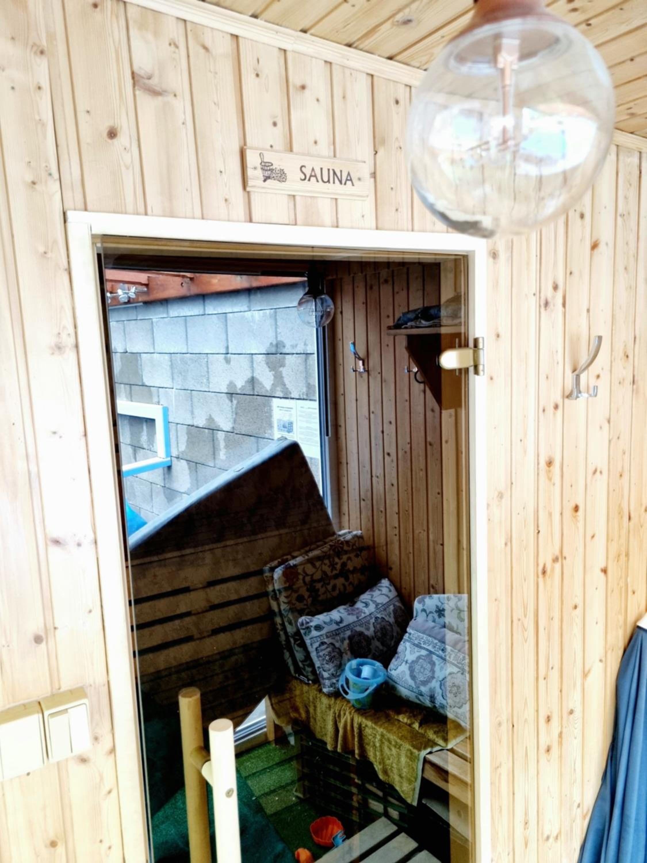 Študio PARADISE