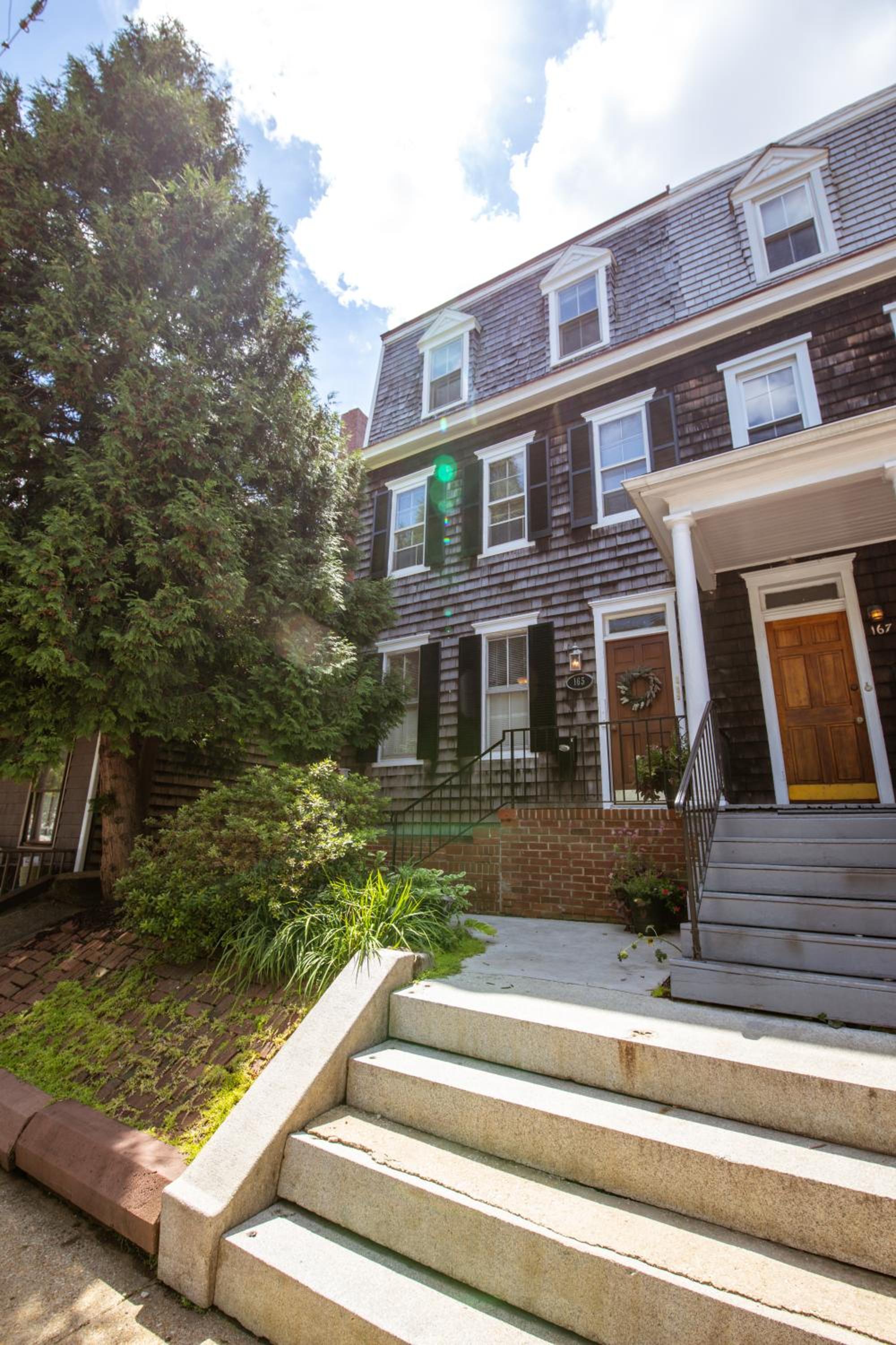 Downtown Annapolis King George 1st Floor Hideaway