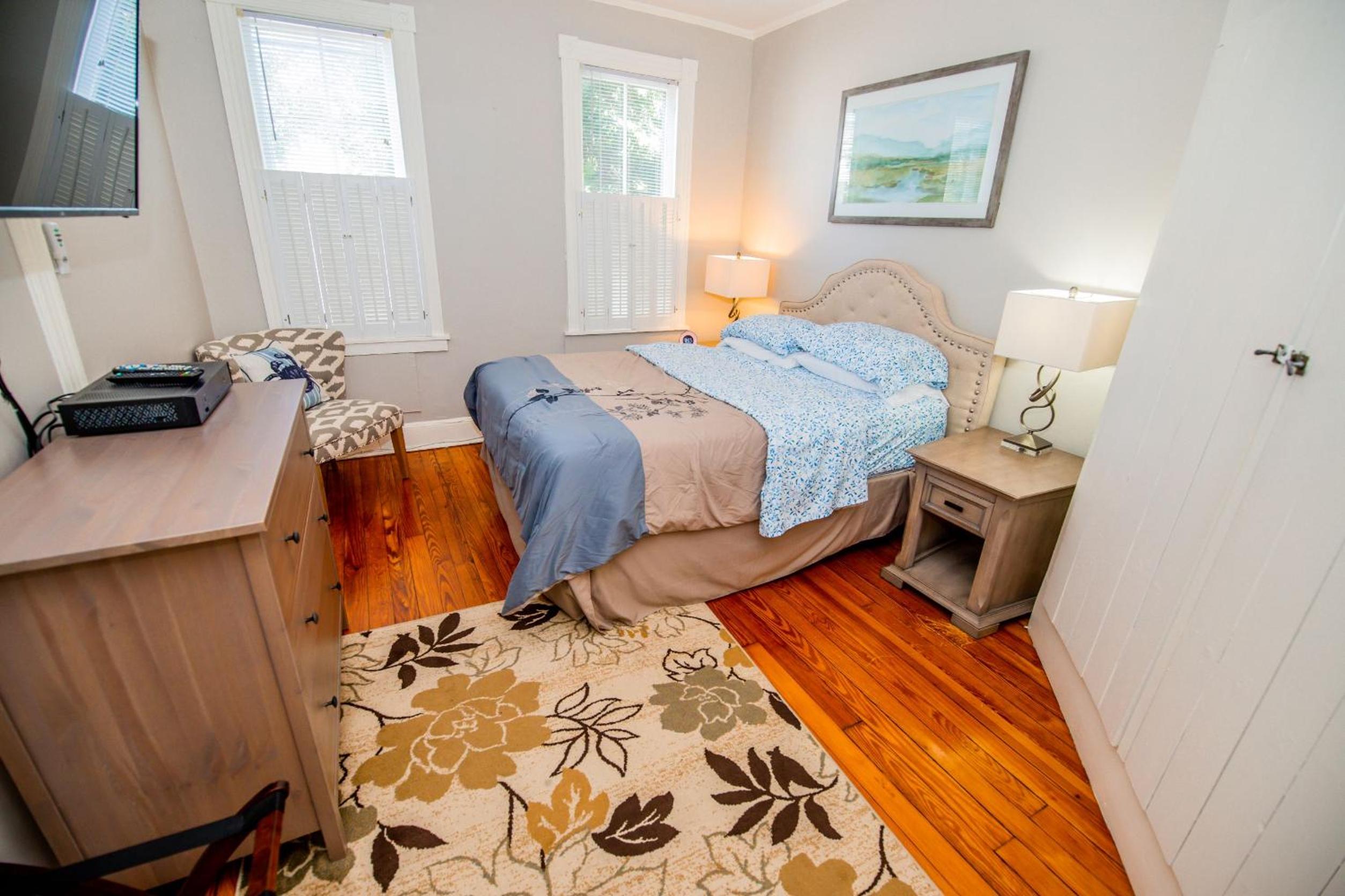 Downtown Annapolis King George 1st Floor Hideaway, photo 10