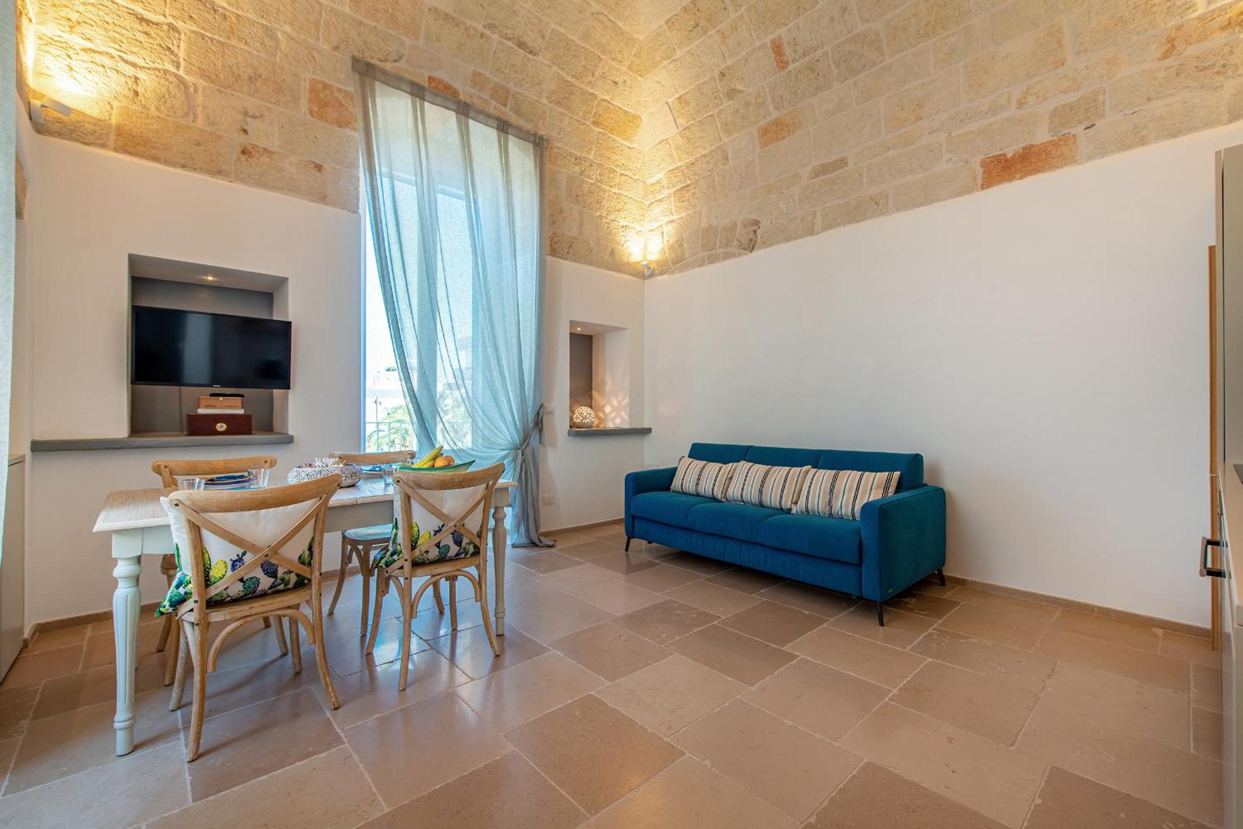 Belvedere Apartment & Pool - Housea