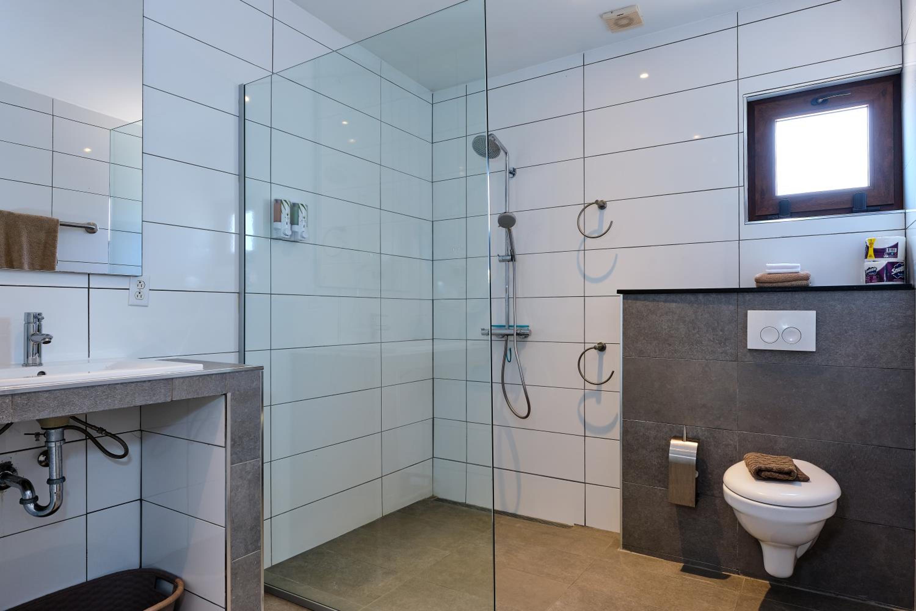 Bubali Luxury Apartments - Adults Only - Wheelchair Friendly