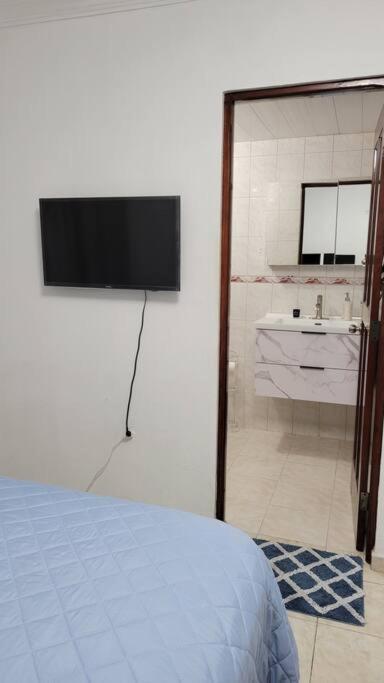 Apartamento acogedor con equipamiento premium view 4