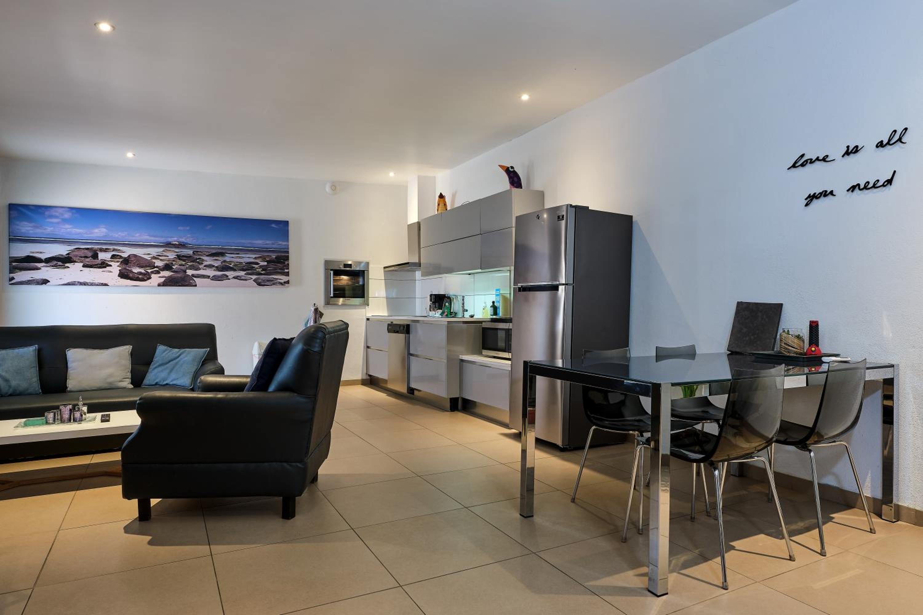 Bubali Luxury Apartments - Adults Only - Wheelchair Friendly