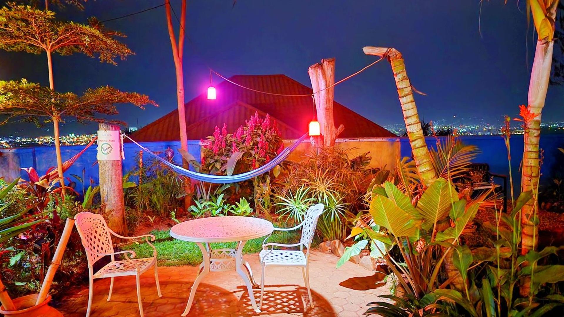 Yambi Guesthouse