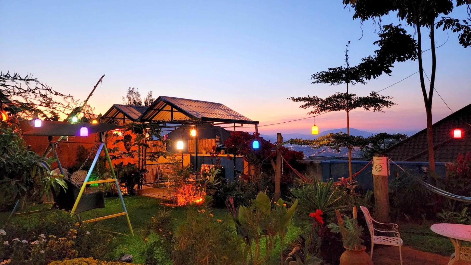 Yambi Guesthouse