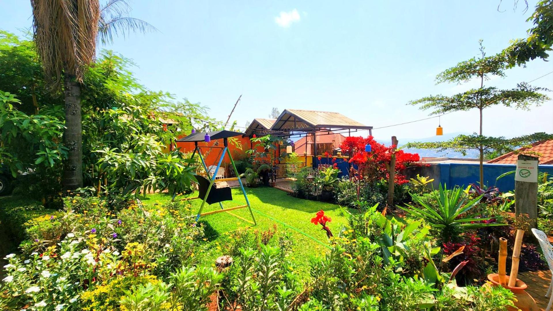 Yambi Guesthouse