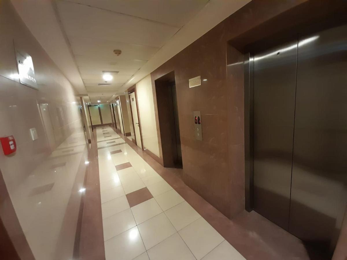 Spacious 2 Bedroom with maid room for families