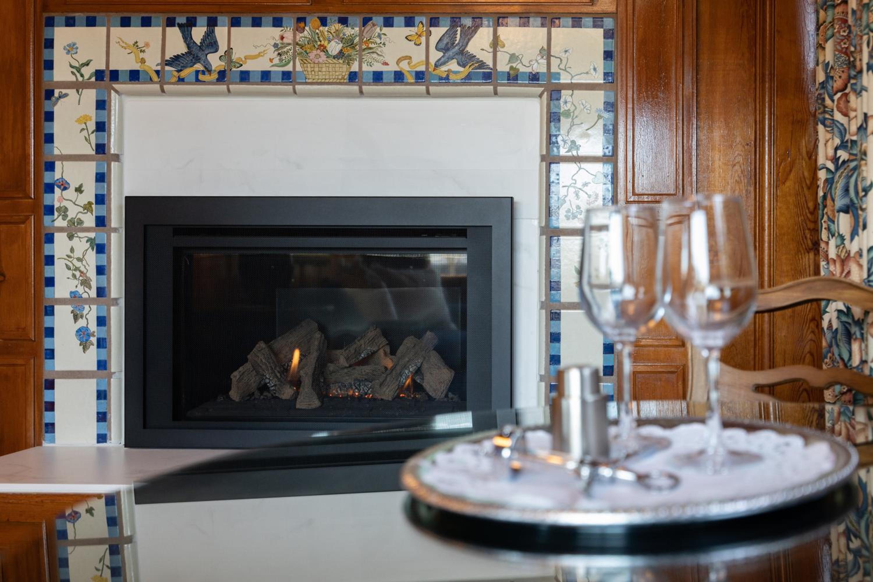 Half Moon Bay Vacations - Mill Rose Inn - Property Image 3