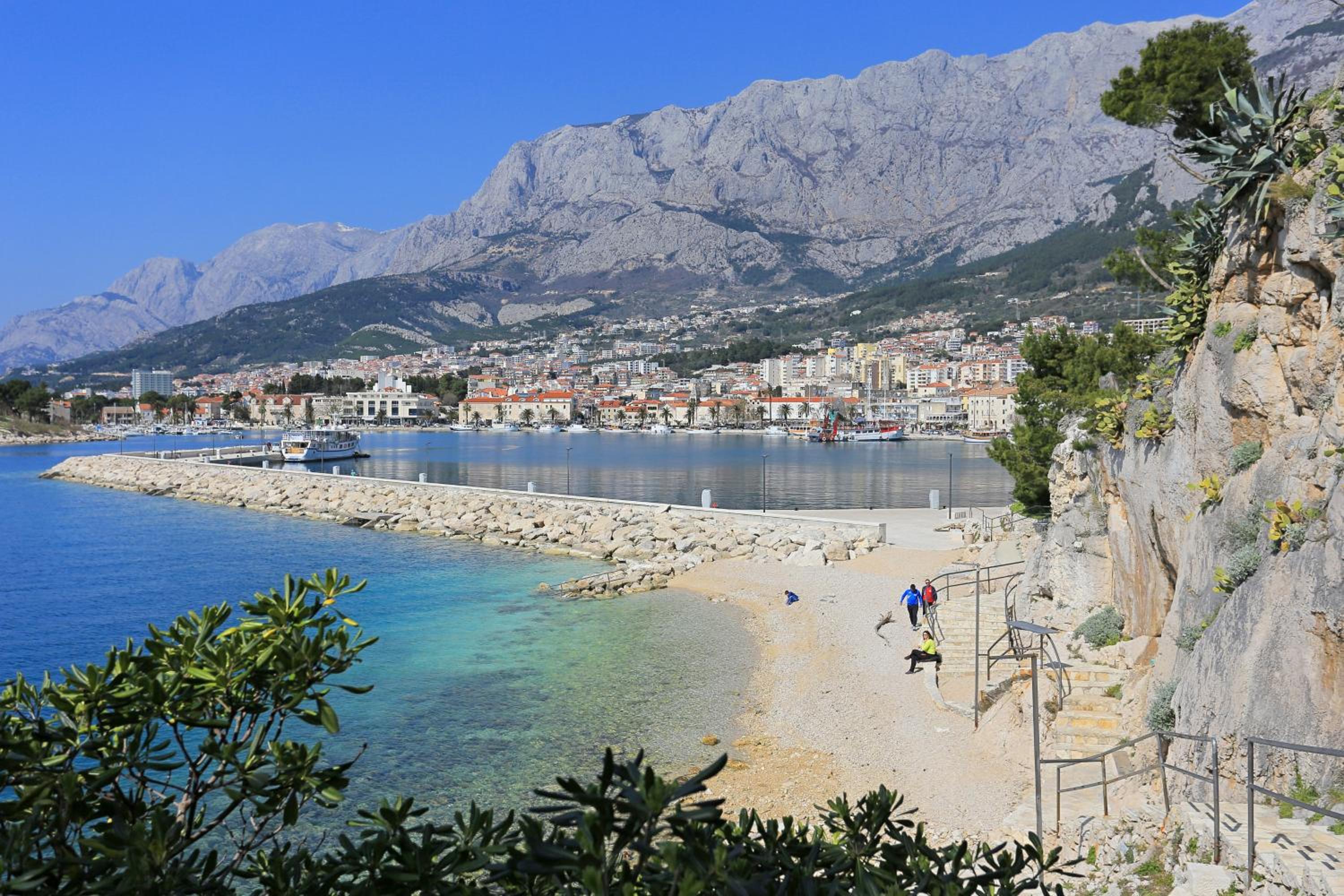 Apartments with WiFi Makarska - 19038 view 3