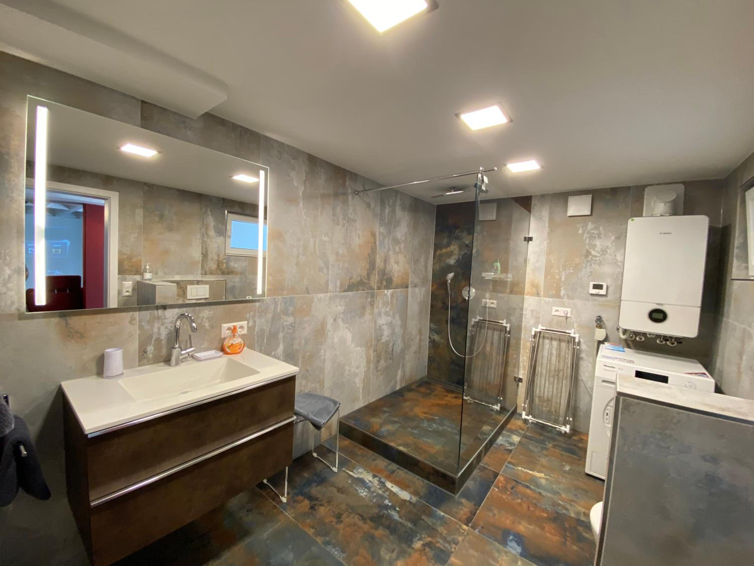Haus Pia Executive Suites