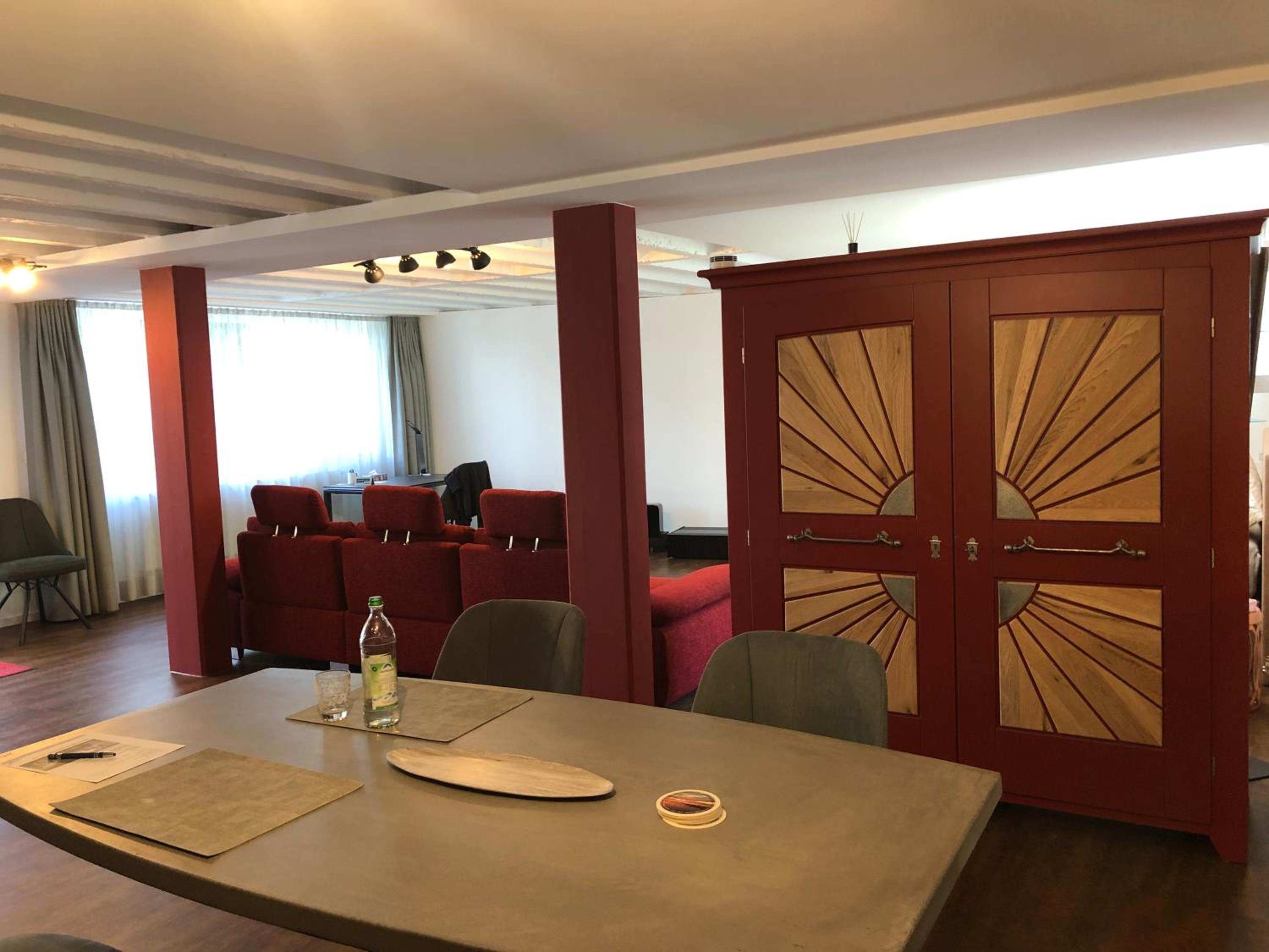 Haus Pia Executive Suites