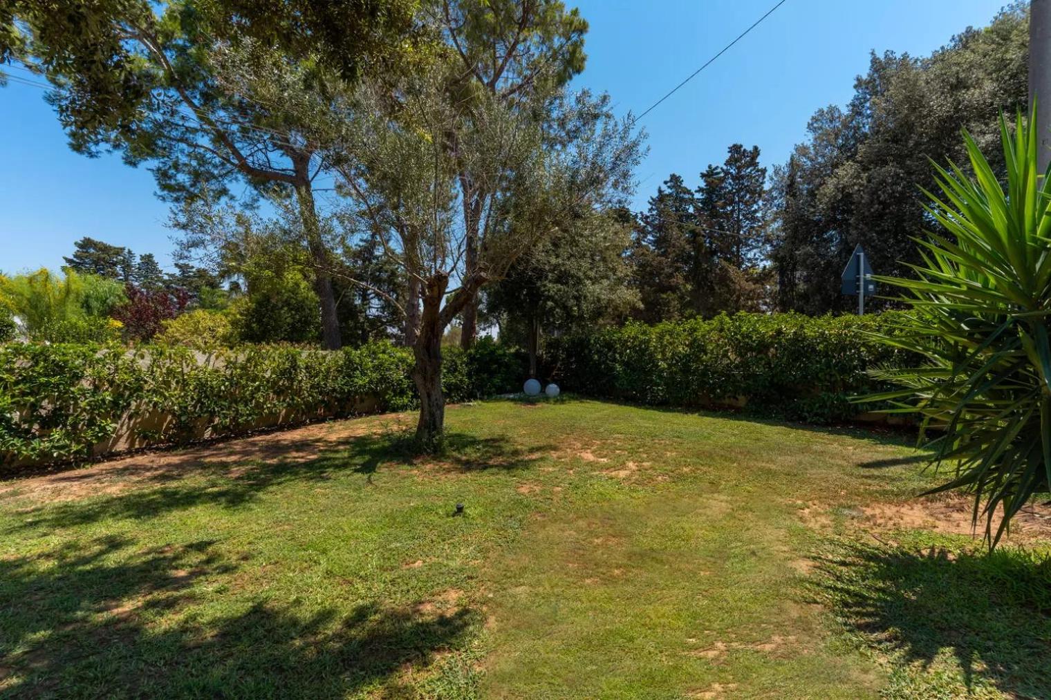 Villa Algi view 3