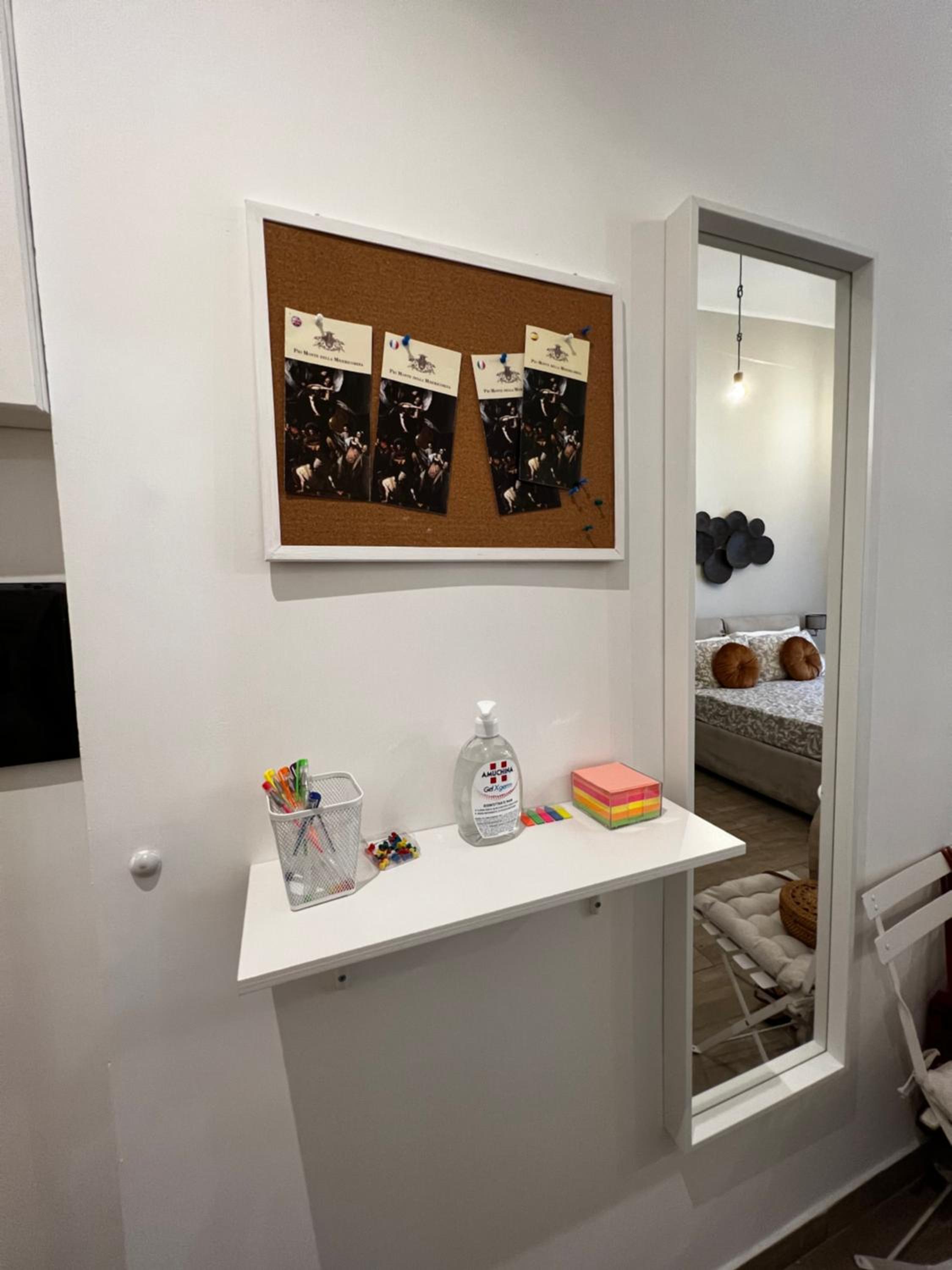 Lorenzo's Art Studio 2 - Via Tribunali