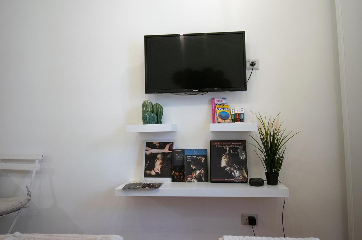 Lorenzo's Art Studio 2 - Via Tribunali