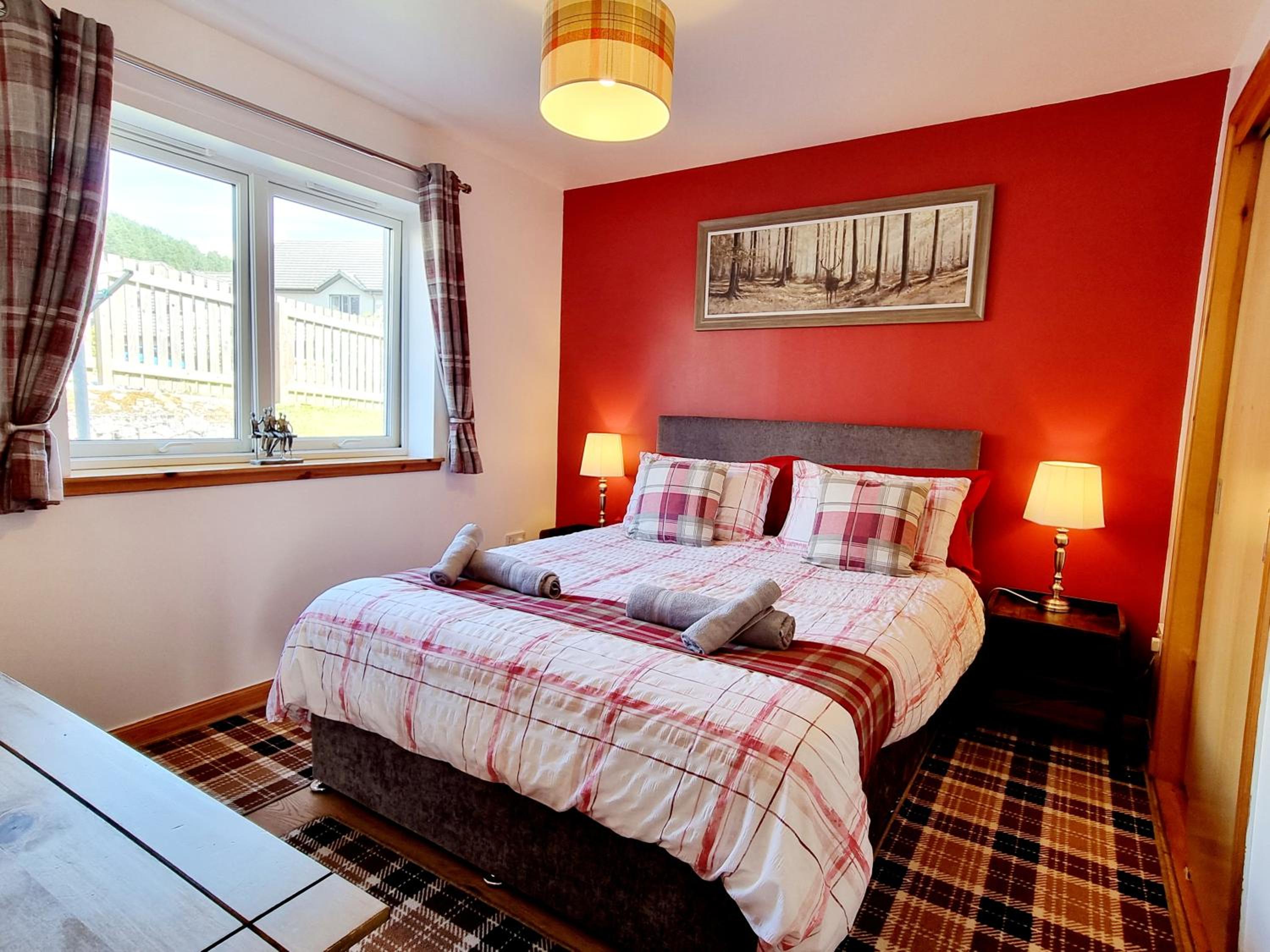 Hill View 2 bedroom free parking