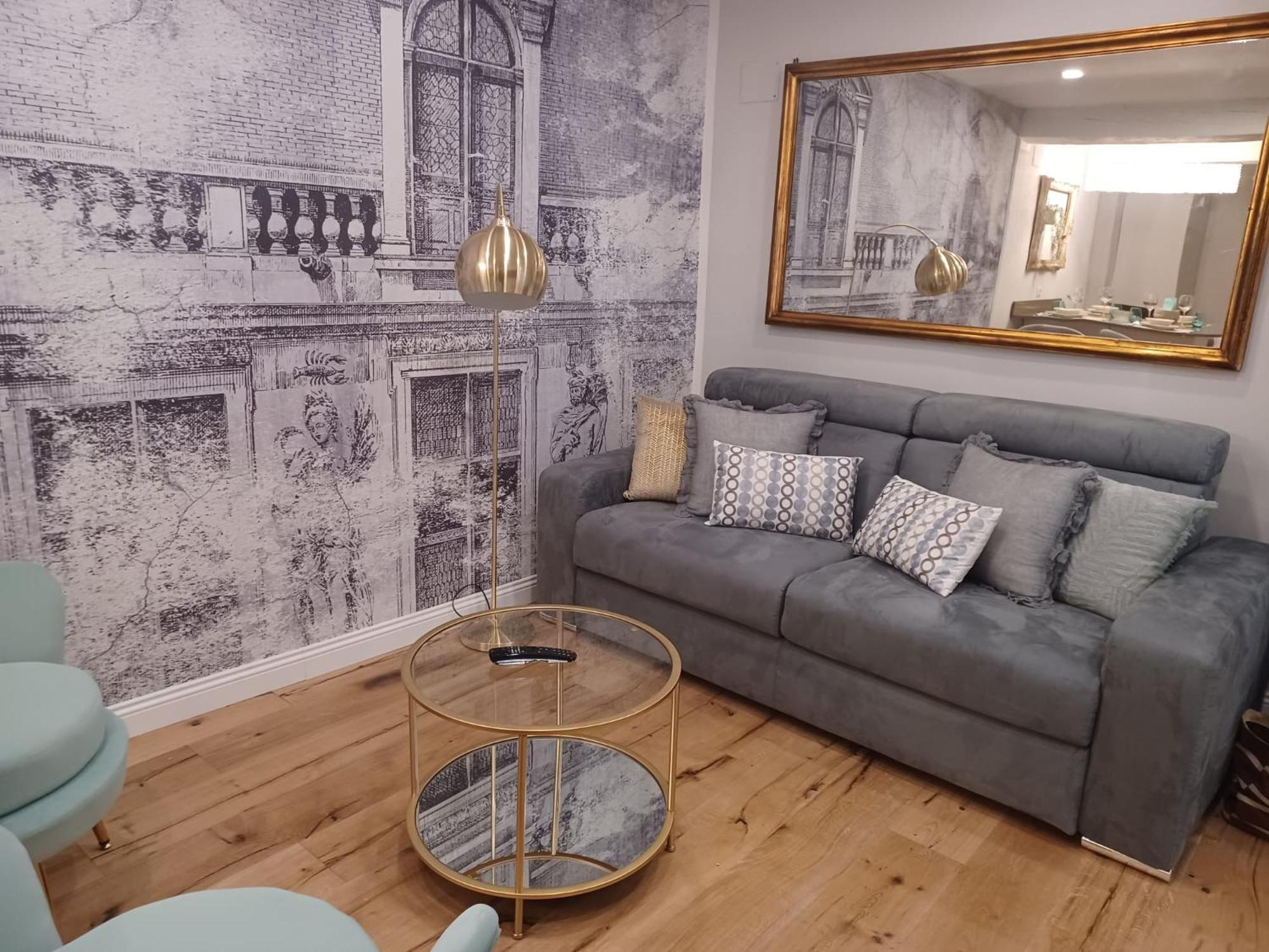 Peruzzi Royal Suite