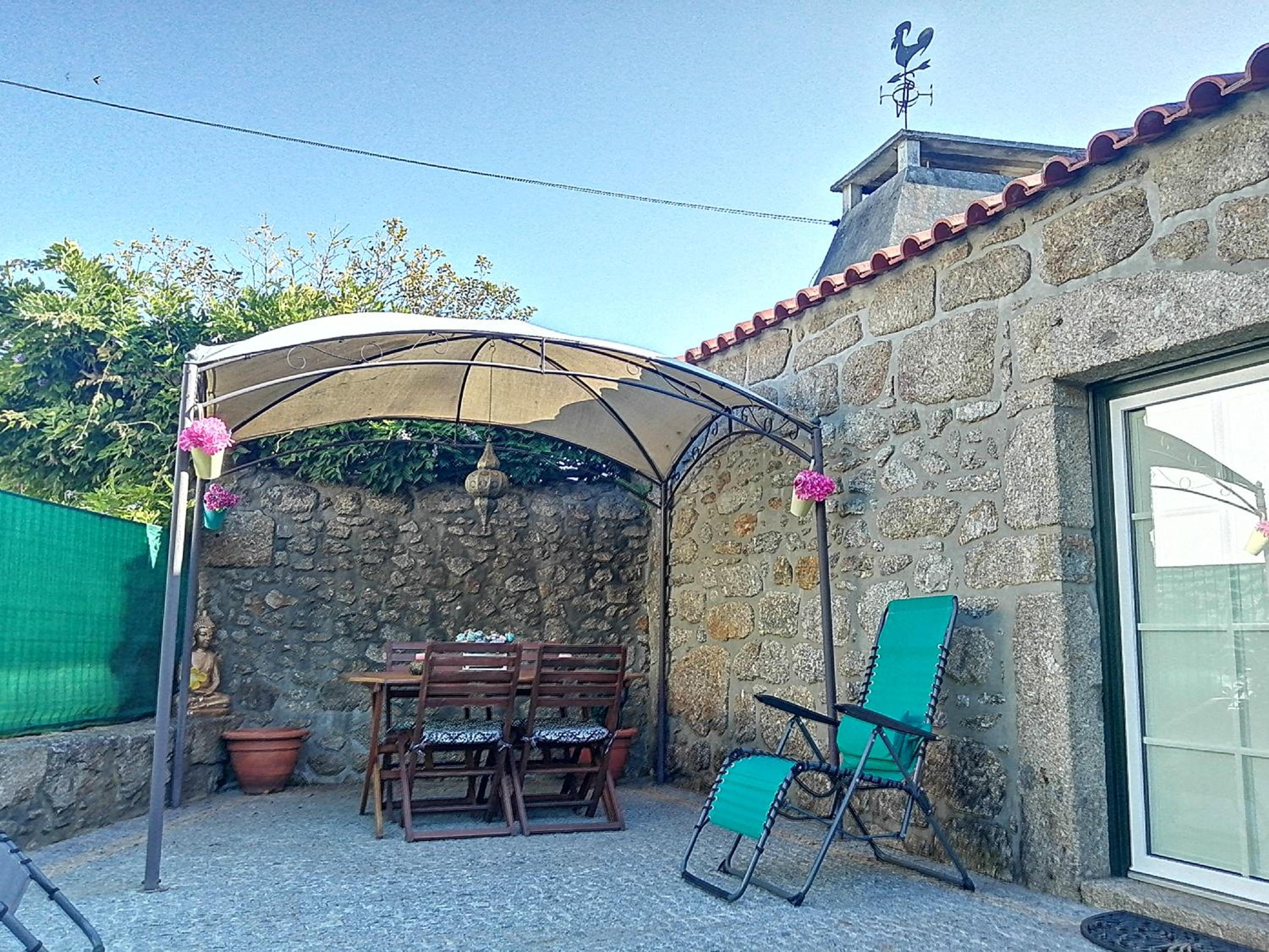 Casa Rústica com Piscina Privada - Perto do Porto view 5
