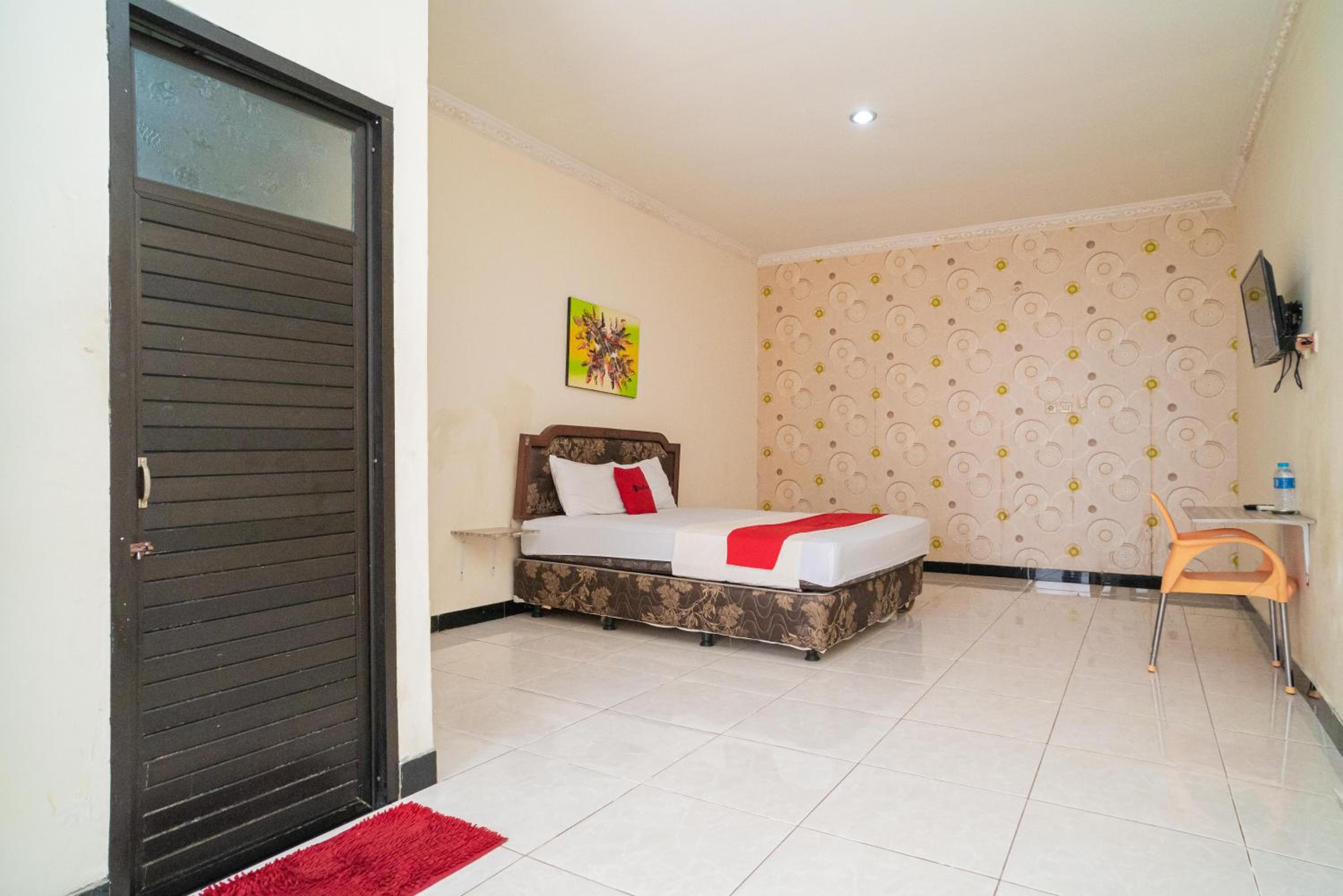 RedDoorz At Jalan Bukit Keminting, Palangkaraya - 13
