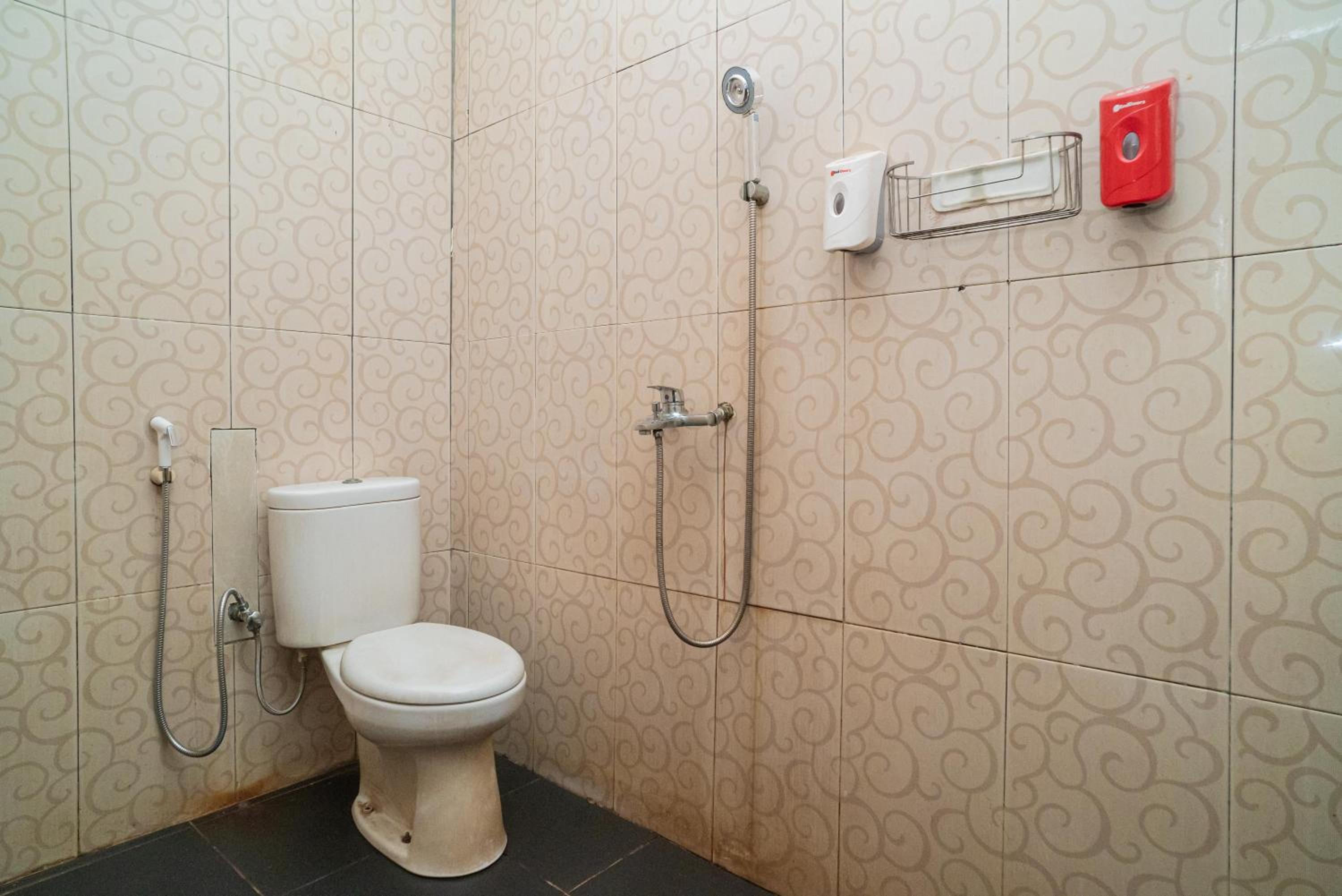 RedDoorz At Jalan Bukit Keminting, Palangkaraya - 21