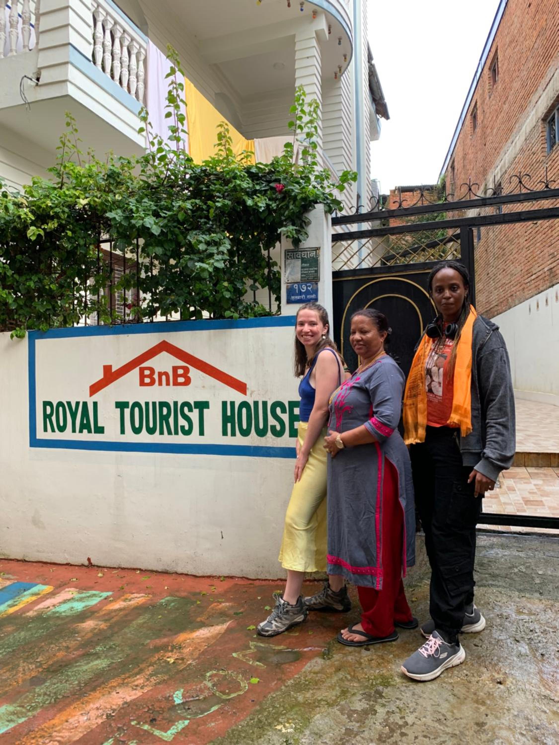 BnB Royal Tourist House Near Tourist Bus Station in Thamel