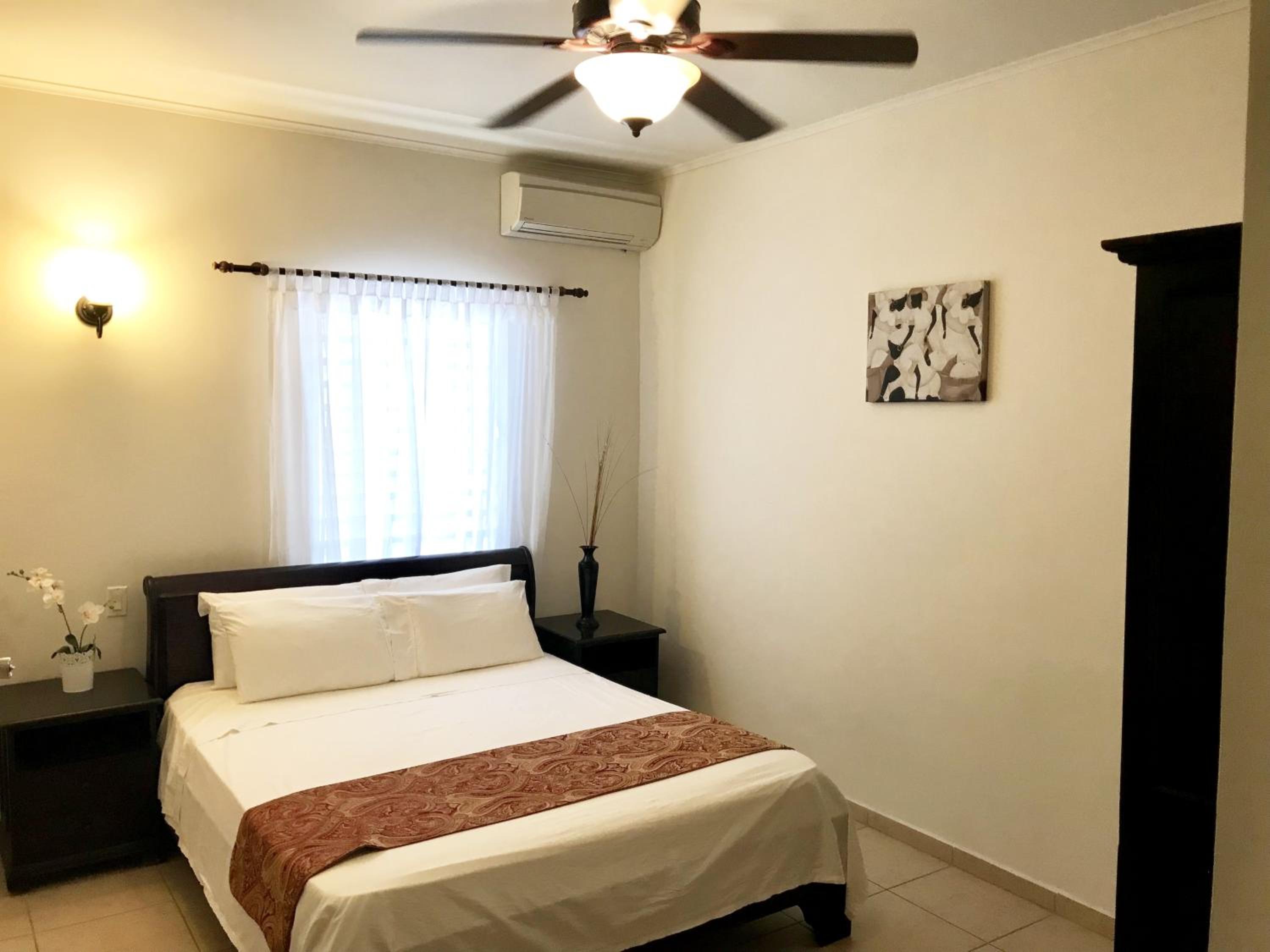 Amalia Apartments