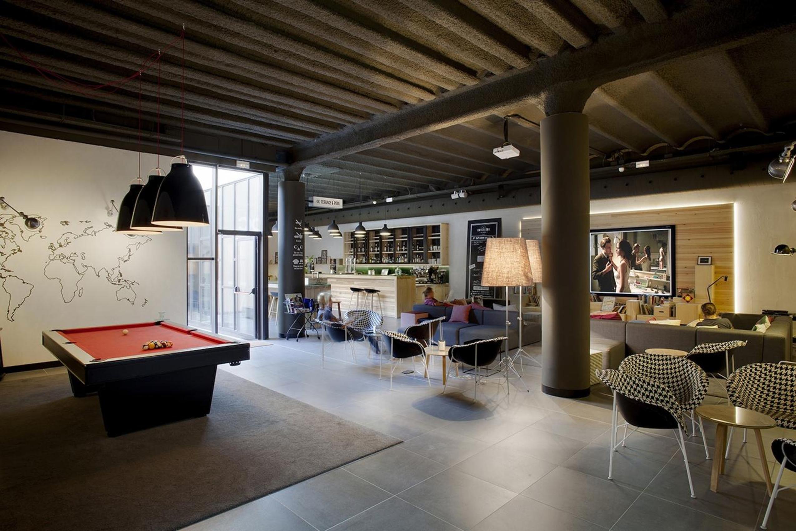 lounge