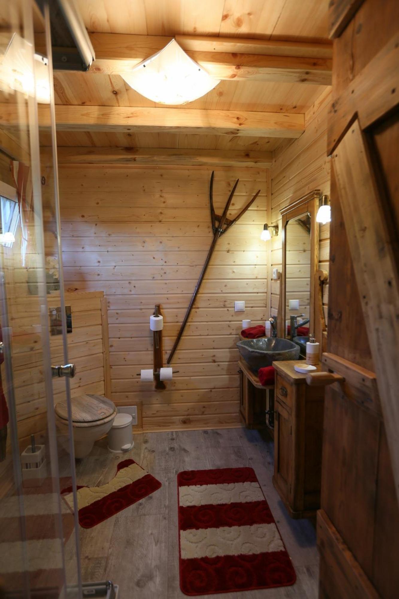 EHM Baumhaus Chalet nahe Therme & Natur