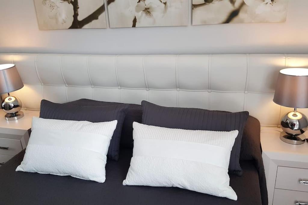 SEA VIEW Holiday Home in Marbella Resort