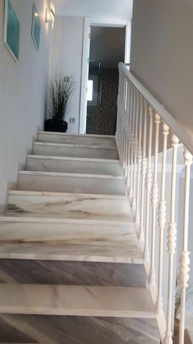 SEA VIEW Holiday Home in Marbella Resort