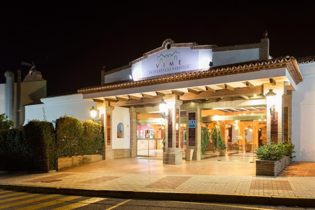 SEA VIEW Holiday Home in Marbella Resort